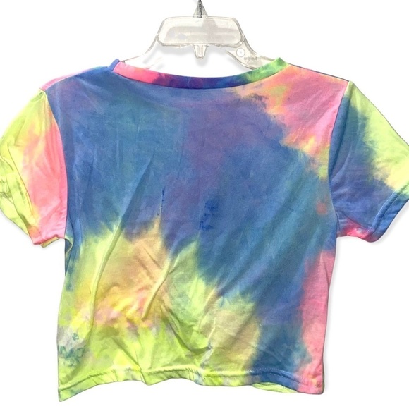 𝅺SHEIN Twist Front Tie-Dye Crop Top Short Sleeve Size Small NWOT - Picture 2 of 2